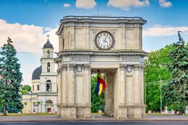 MOLDOVA with HISKY Airlines, 3 Nights, photo 1
